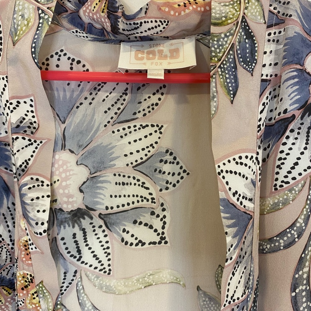 Stone Cold Fox BESOS ROBE os - Picture 3 of 5